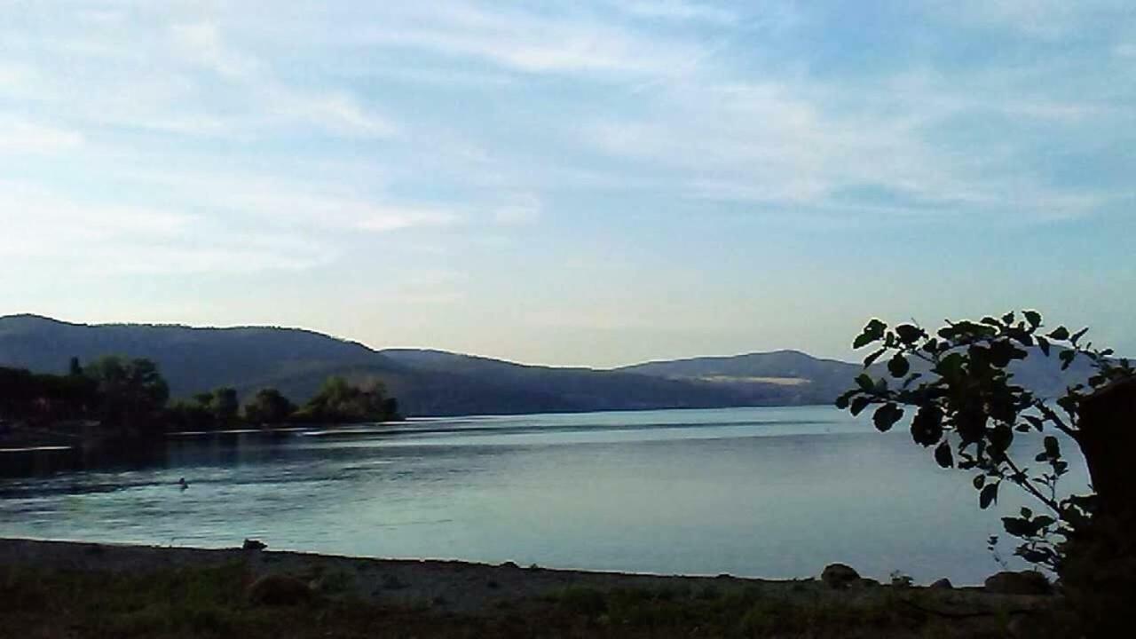 Alloggio Turistico D'Annunzio Bracciano  Exteriör bild